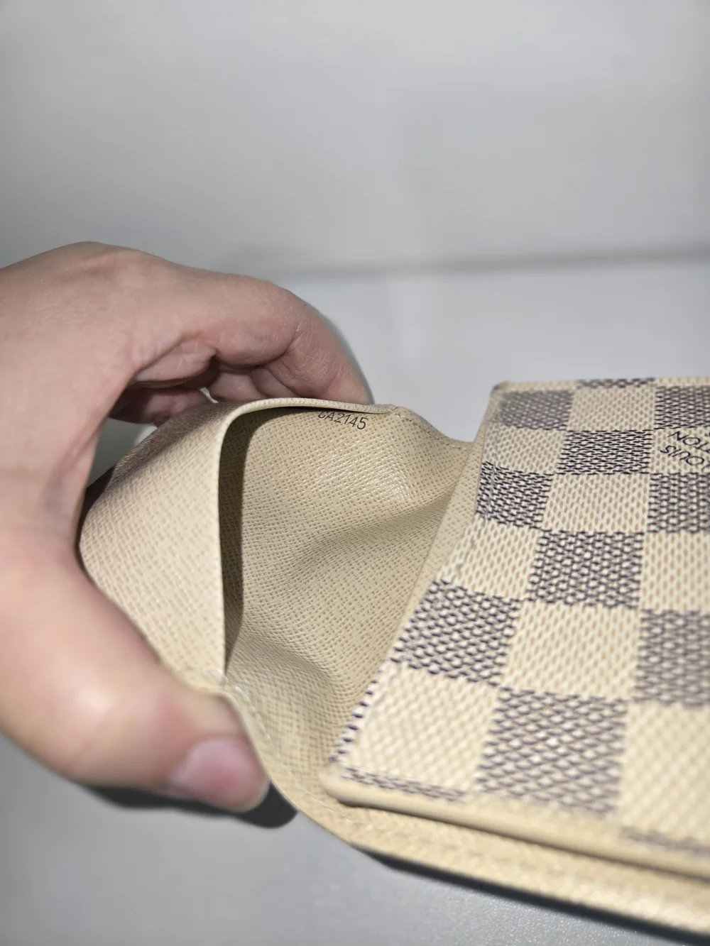 Louis Vuitton Damier Azur Compact Wallet - Cream/Blue